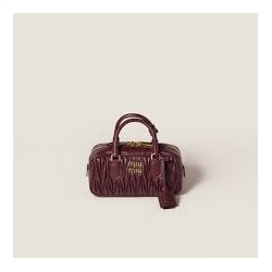 Sac Arcadie en cuir nappa matelassé